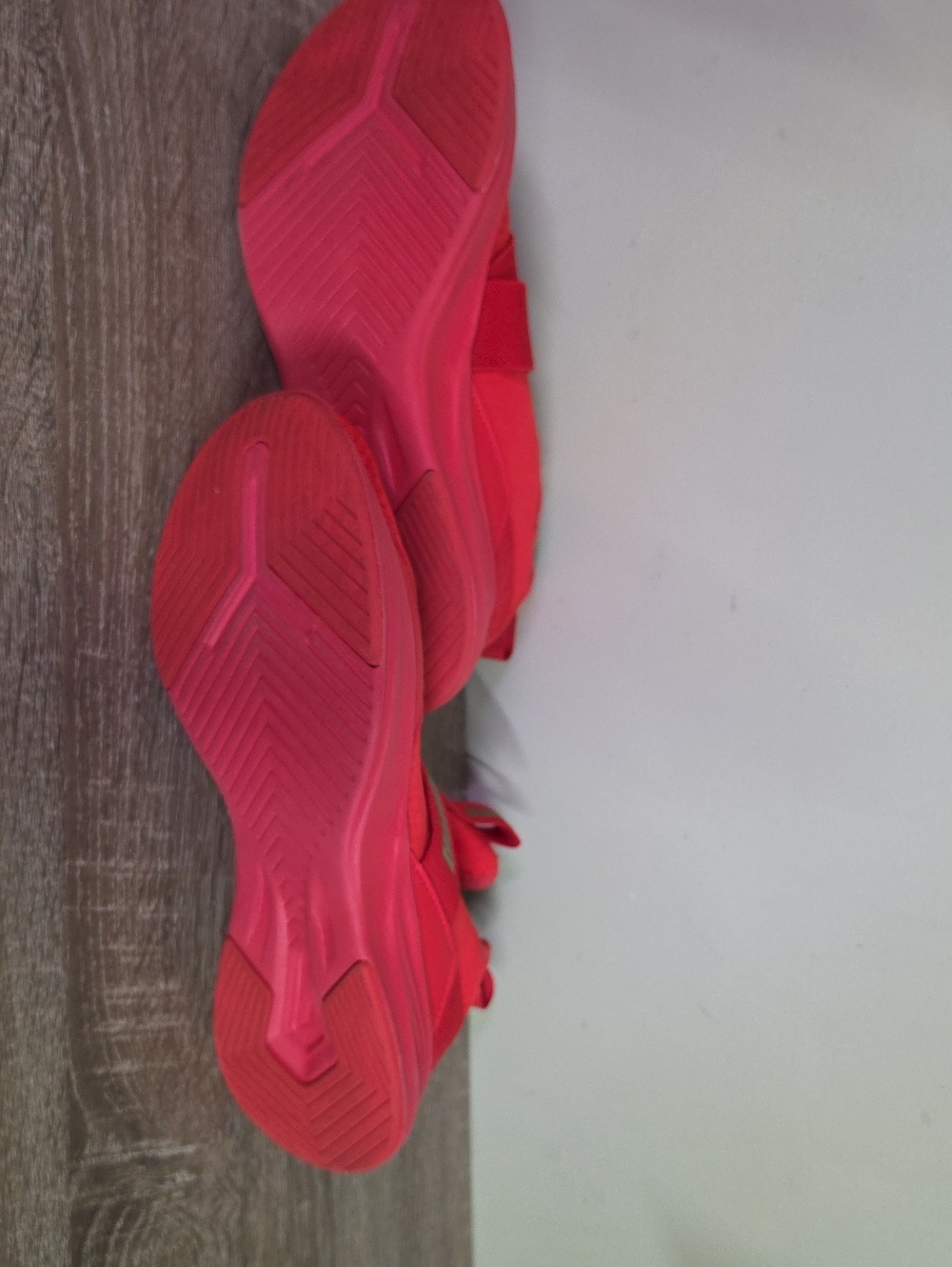 Puma Kids Red Slip-On Velcro Athletic Sneakers - Picture 2 of 4